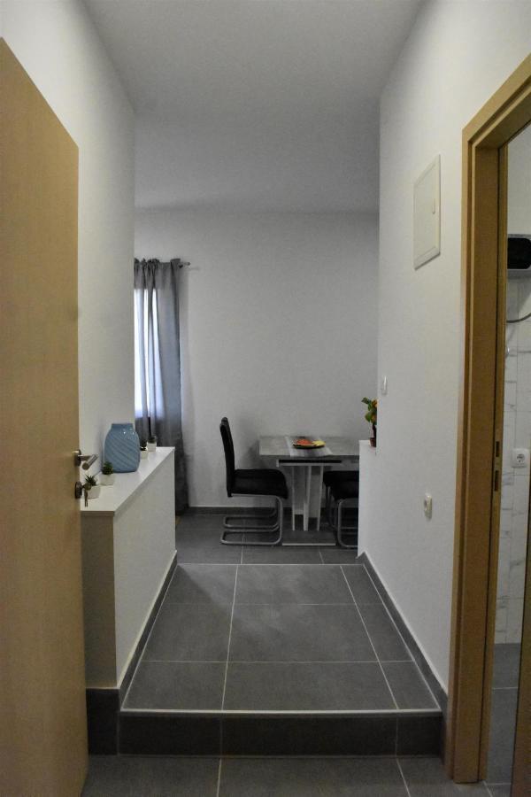 Apartmani Skorpion Kaštela المظهر الخارجي الصورة