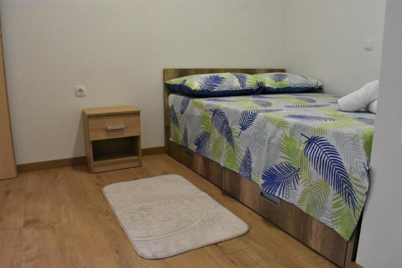Apartmani Skorpion Kaštela المظهر الخارجي الصورة