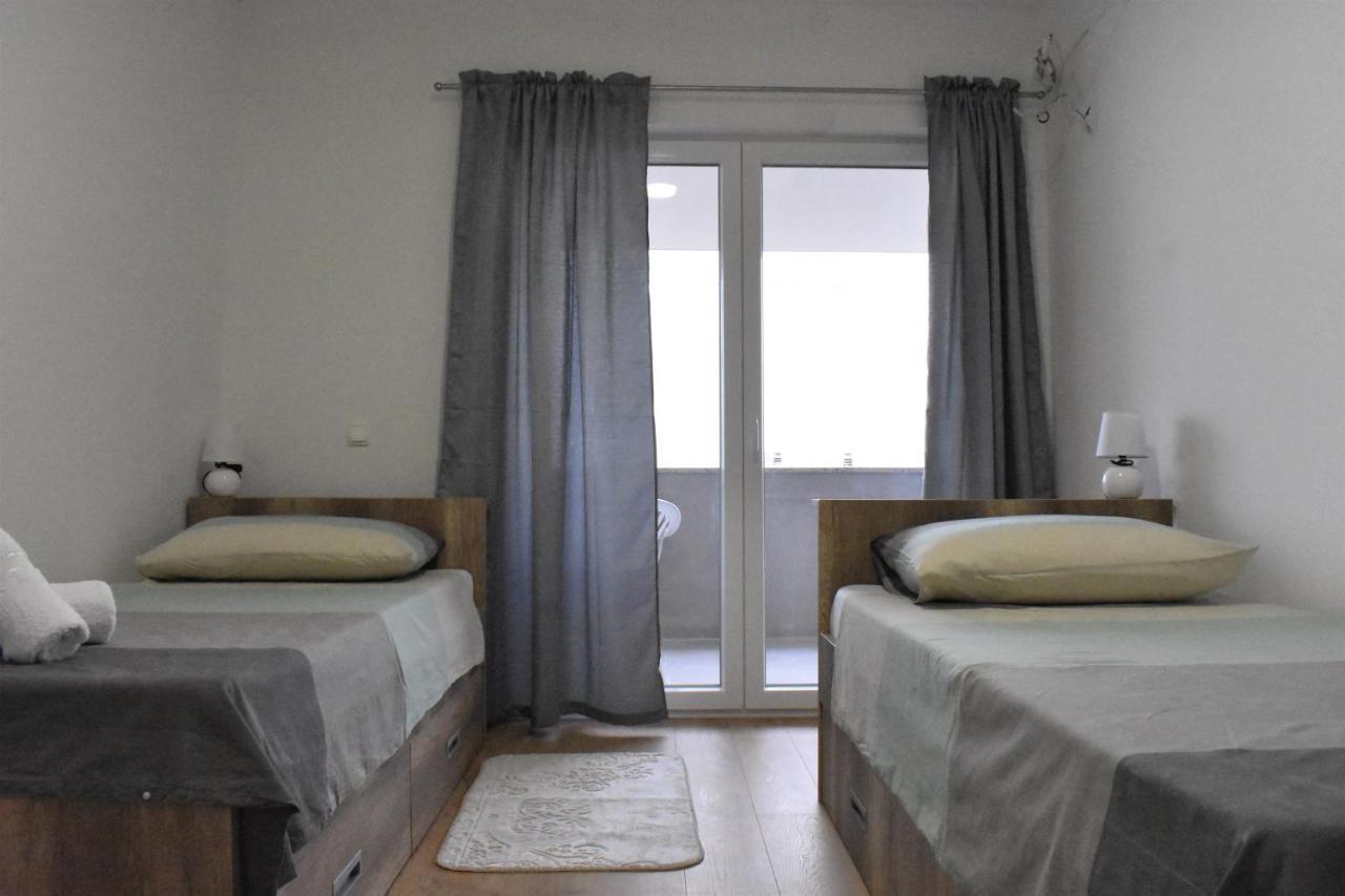 Apartmani Skorpion Kaštela المظهر الخارجي الصورة