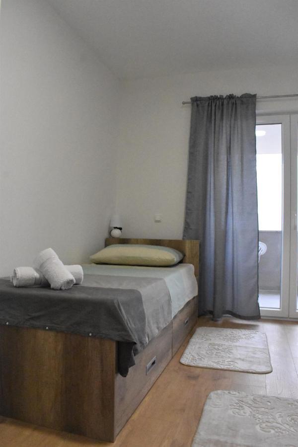 Apartmani Skorpion Kaštela المظهر الخارجي الصورة