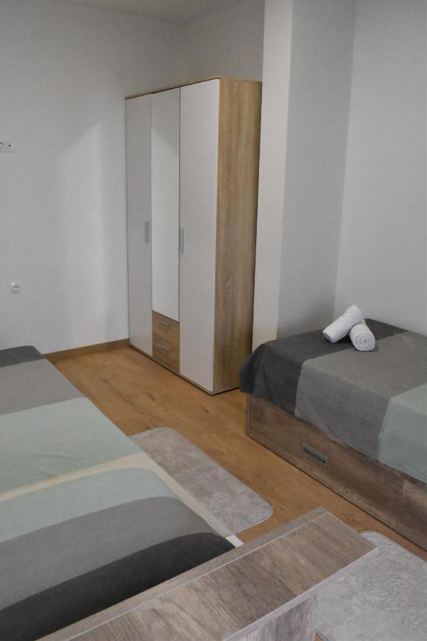 Apartmani Skorpion Kaštela المظهر الخارجي الصورة