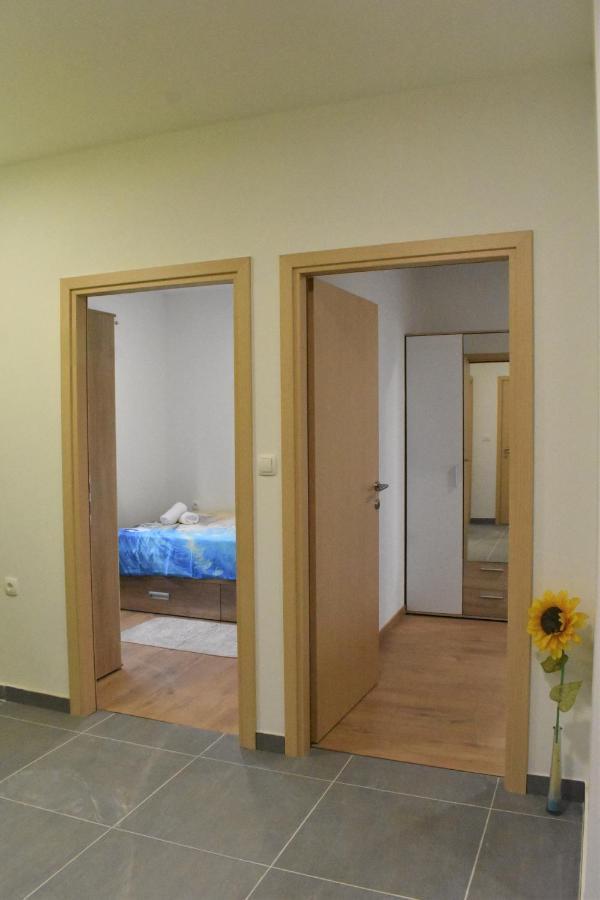 Apartmani Skorpion Kaštela المظهر الخارجي الصورة