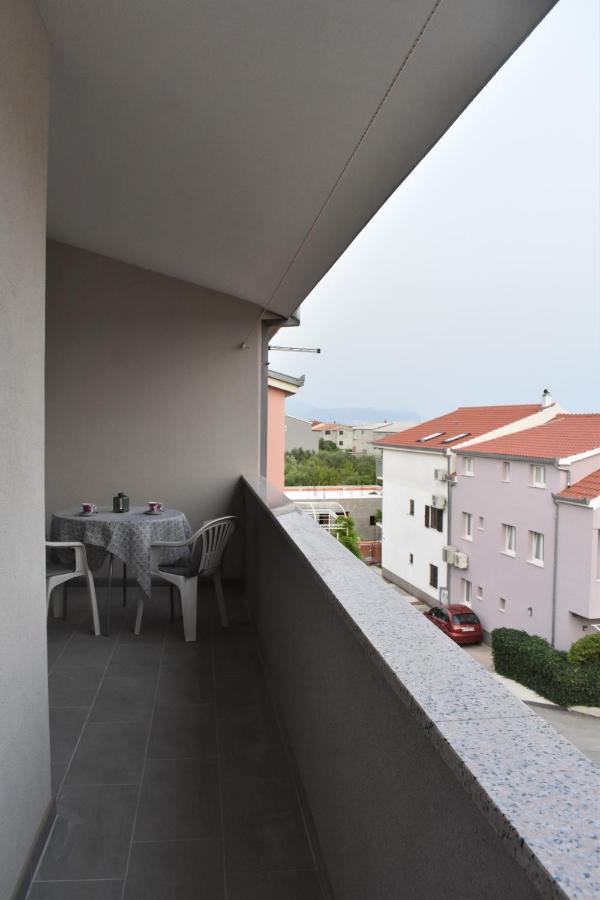 Apartmani Skorpion Kaštela المظهر الخارجي الصورة