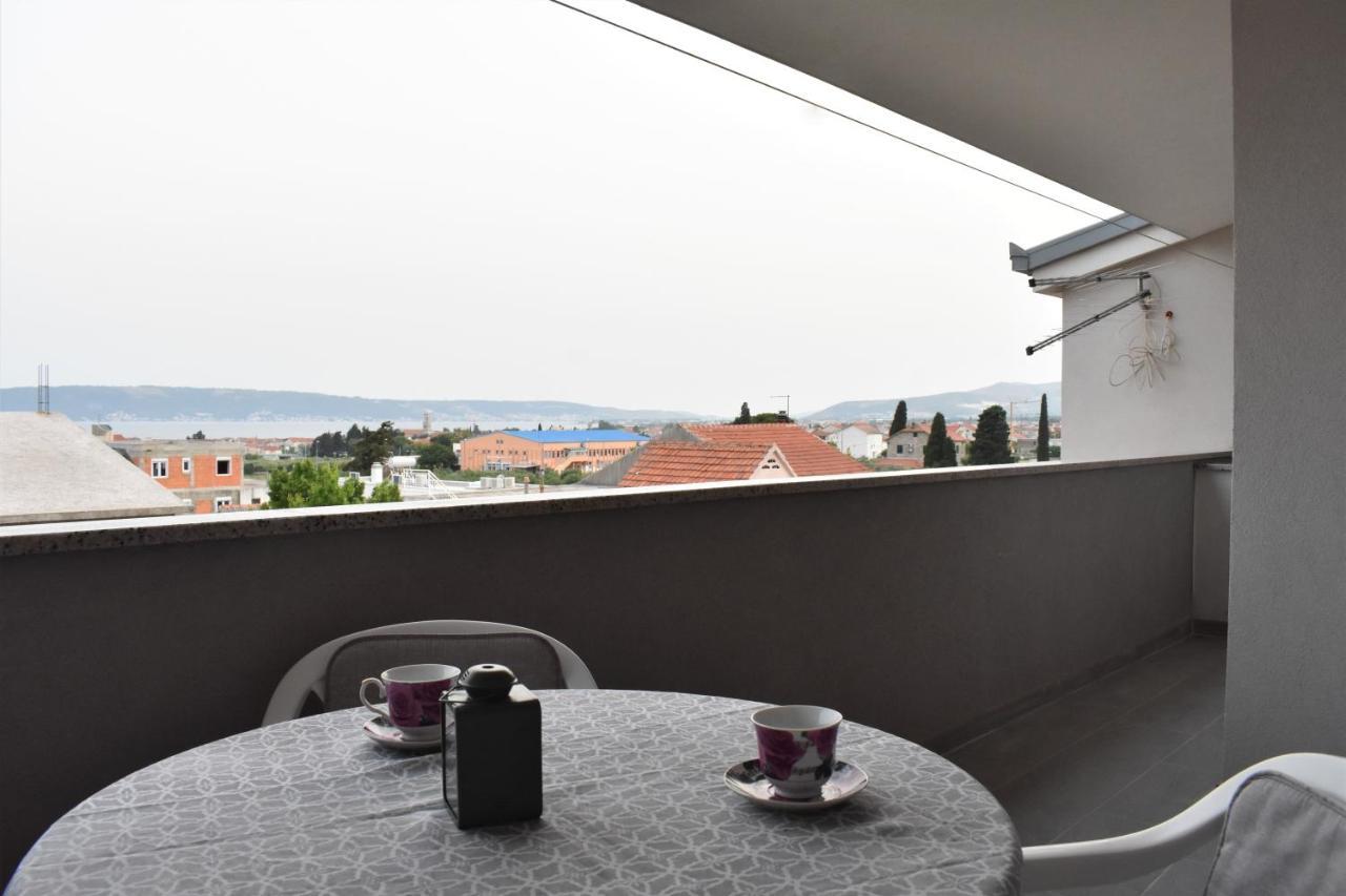 Apartmani Skorpion Kaštela المظهر الخارجي الصورة