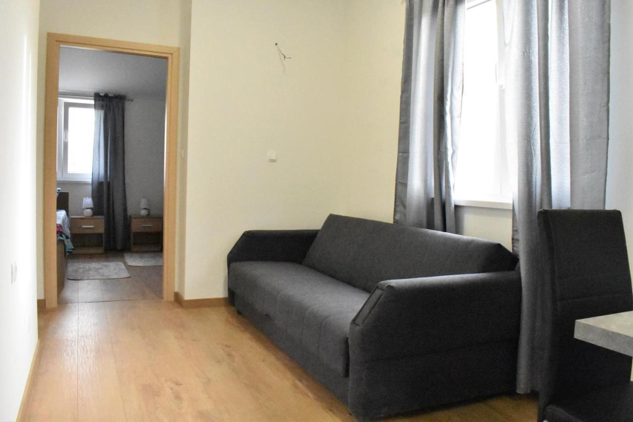 Apartmani Skorpion Kaštela المظهر الخارجي الصورة