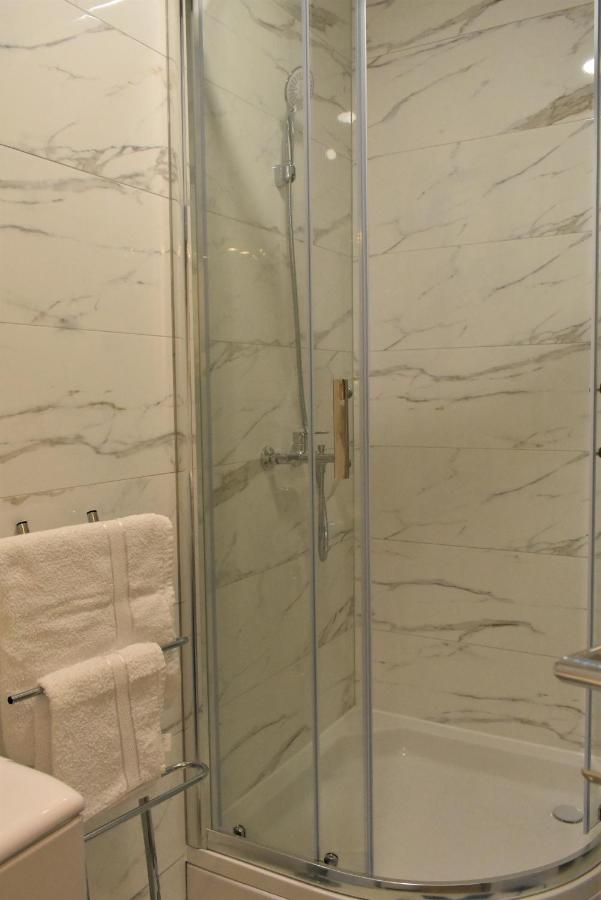 Apartmani Skorpion Kaštela المظهر الخارجي الصورة